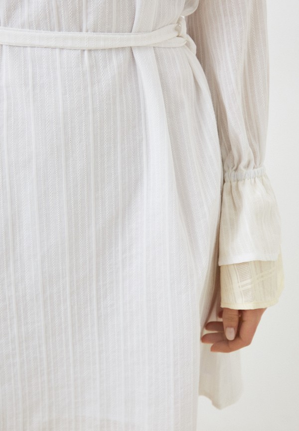 фото Платье de fil blanc