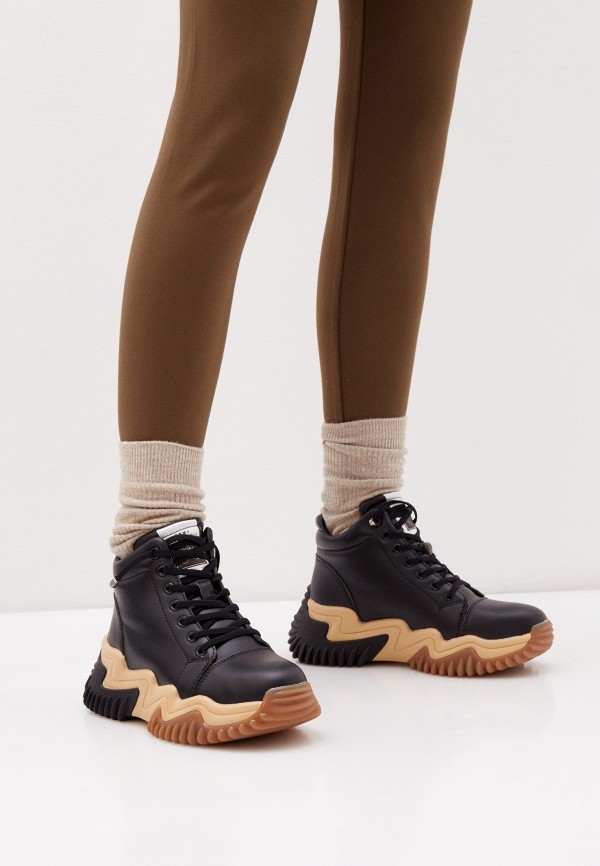 фото Кроссовки zumita