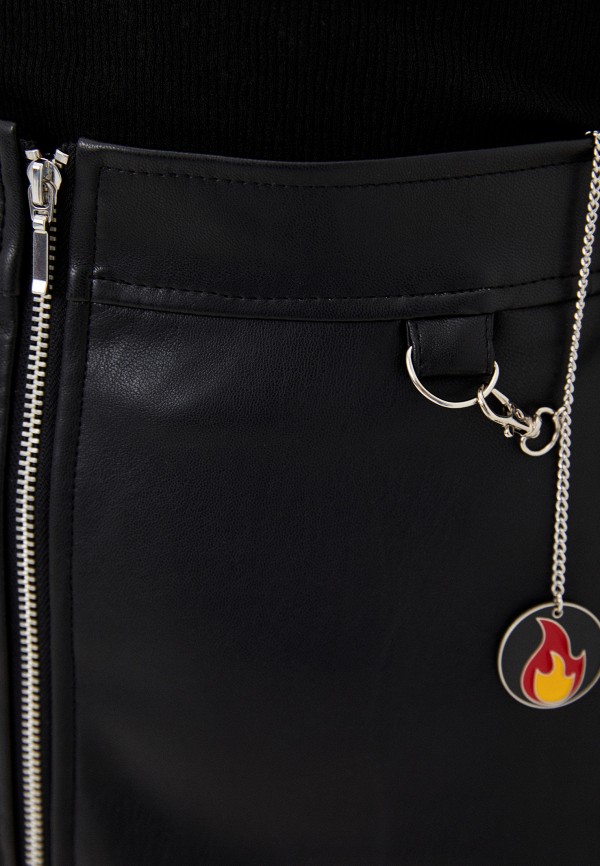 фото Юбка и брелок befree