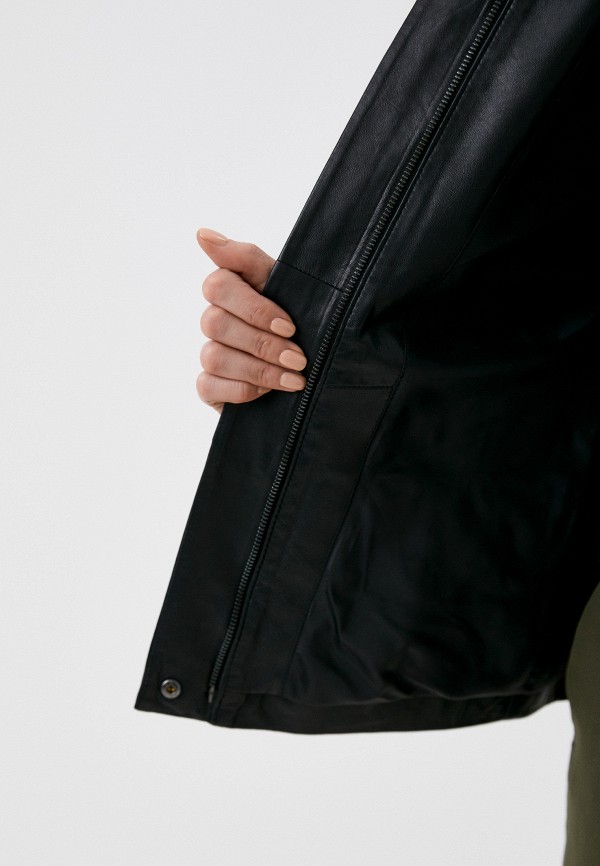 фото Куртка кожаная снежная королева