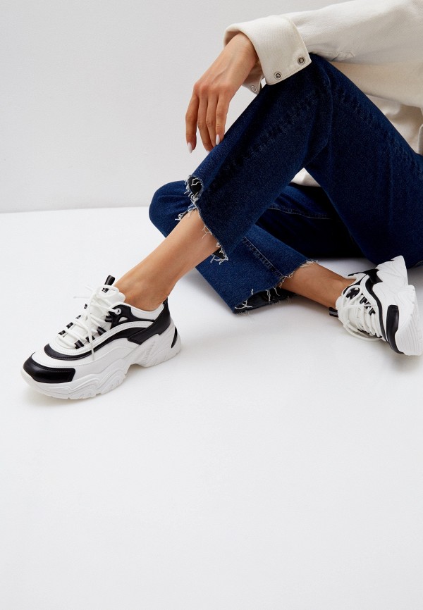 фото Кроссовки camille