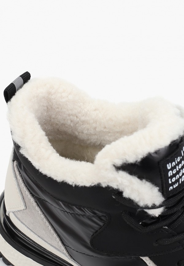 фото Кроссовки escan