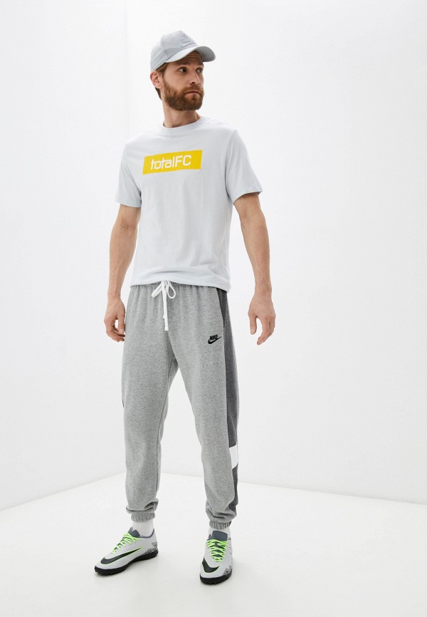 фото Футболка спортивная nike