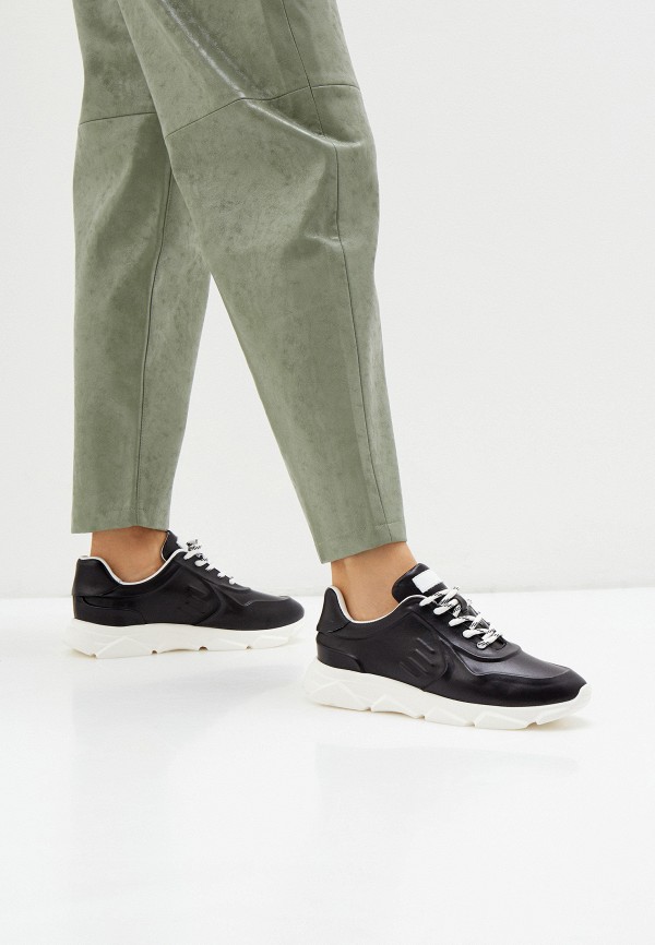 фото Кроссовки consetta