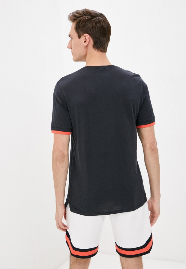 фото Футболка under armour