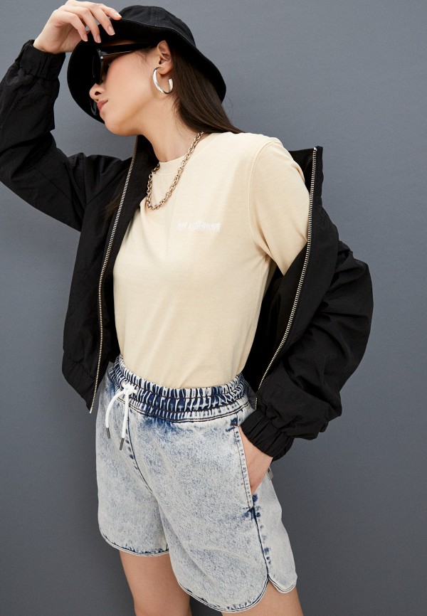 фото Лонгслив han kjobenhavn