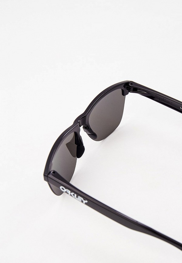 фото Очки солнцезащитные oakley