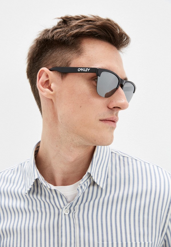 фото Очки солнцезащитные oakley