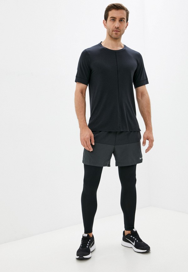 фото Футболка спортивная nike