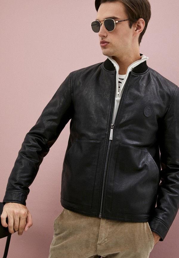 фото Куртка кожаная trussardi