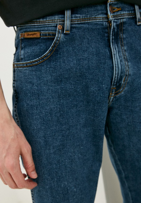 фото Джинсы wrangler