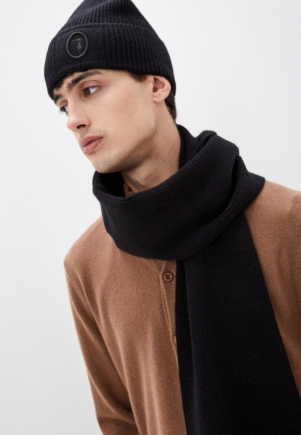 фото Шапка и шарф trussardi