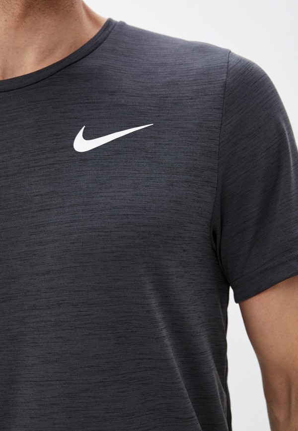 фото Футболка спортивная nike