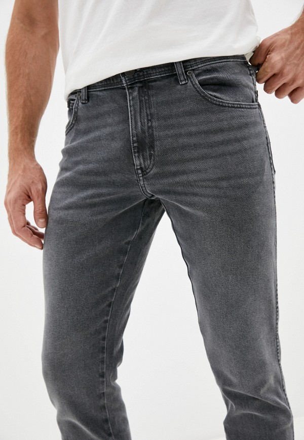 фото Джинсы wrangler