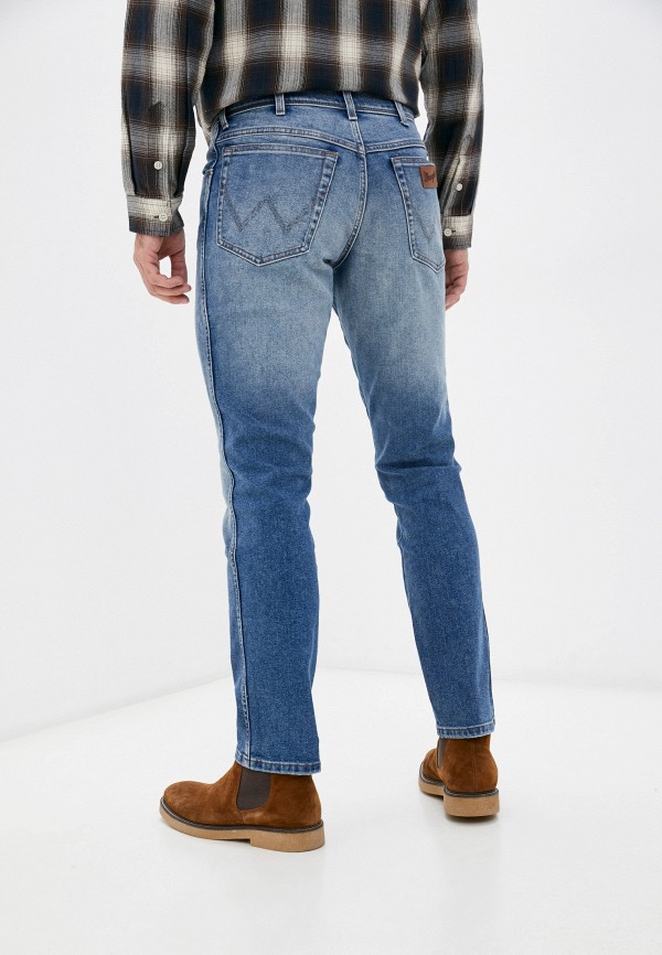 фото Джинсы wrangler