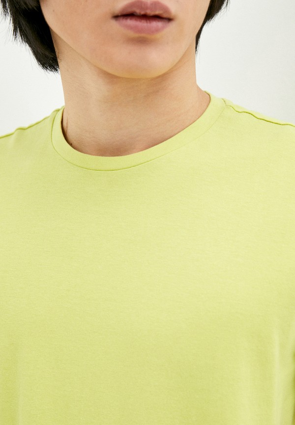 фото Футболка outhorn