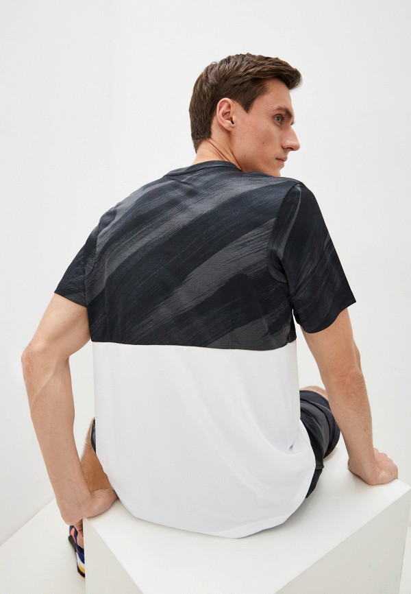 фото Футболка спортивная nike