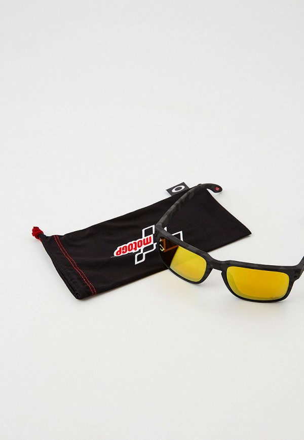 фото Очки солнцезащитные oakley