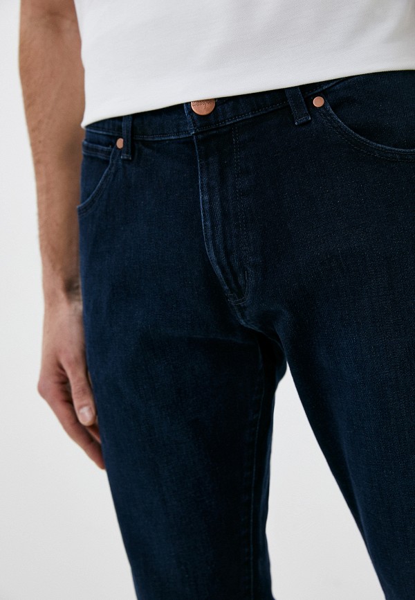 фото Джинсы wrangler