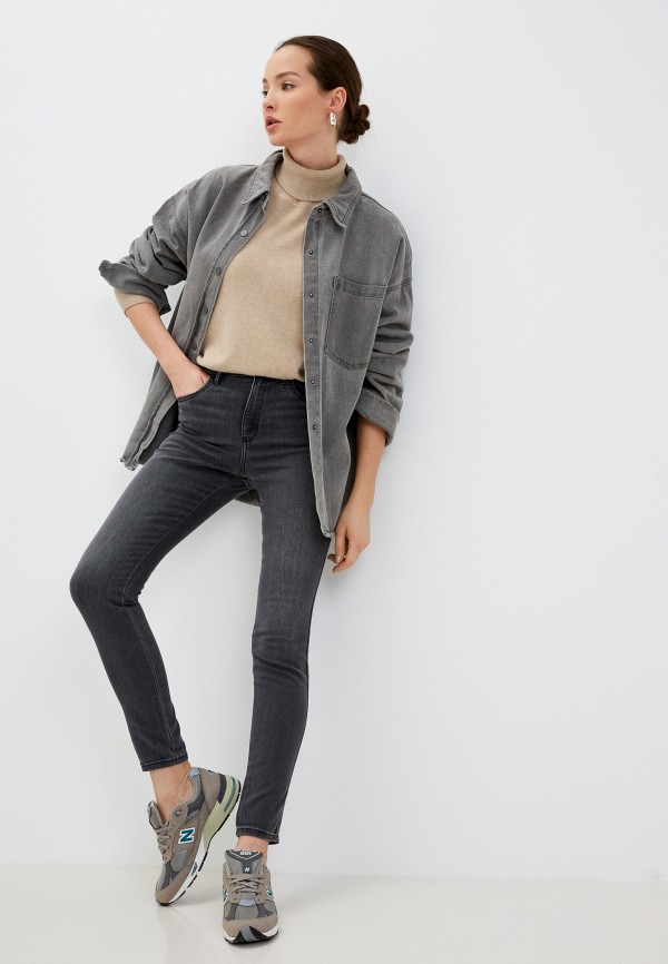 фото Джинсы wrangler