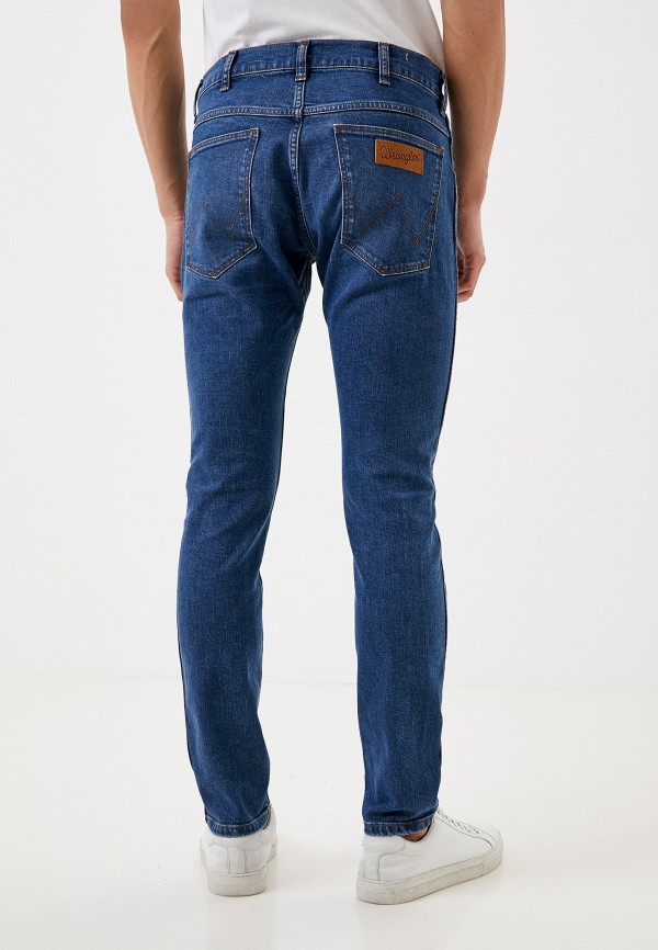 фото Джинсы wrangler