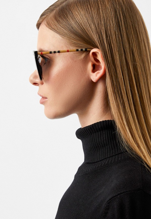 фото Очки солнцезащитные burberry