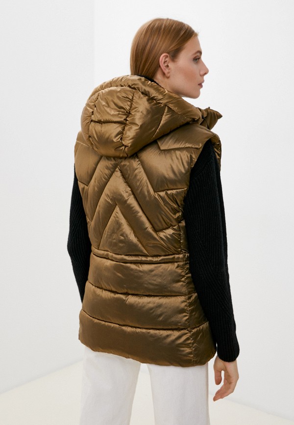 фото Жилет утепленный luhta