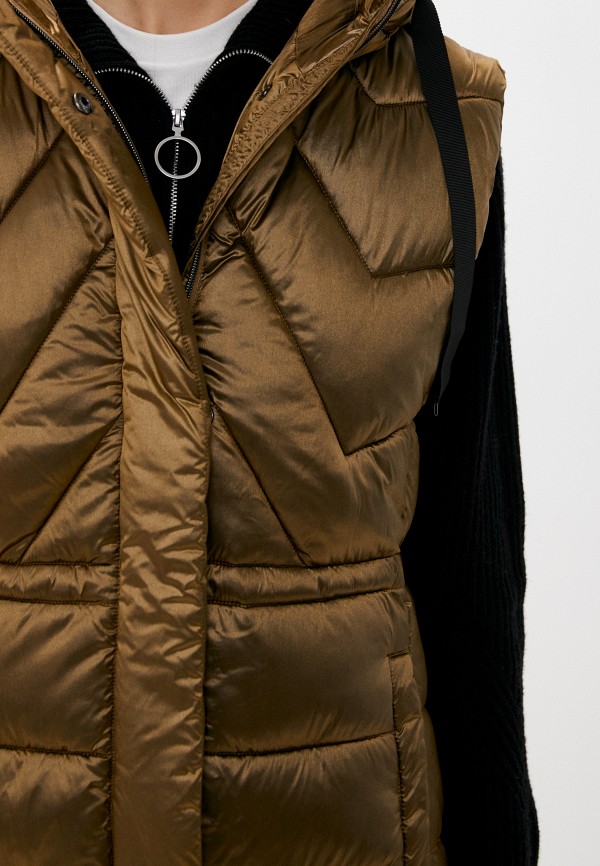 фото Жилет утепленный luhta