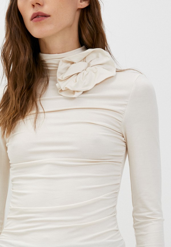 фото Водолазка и брошь imperial