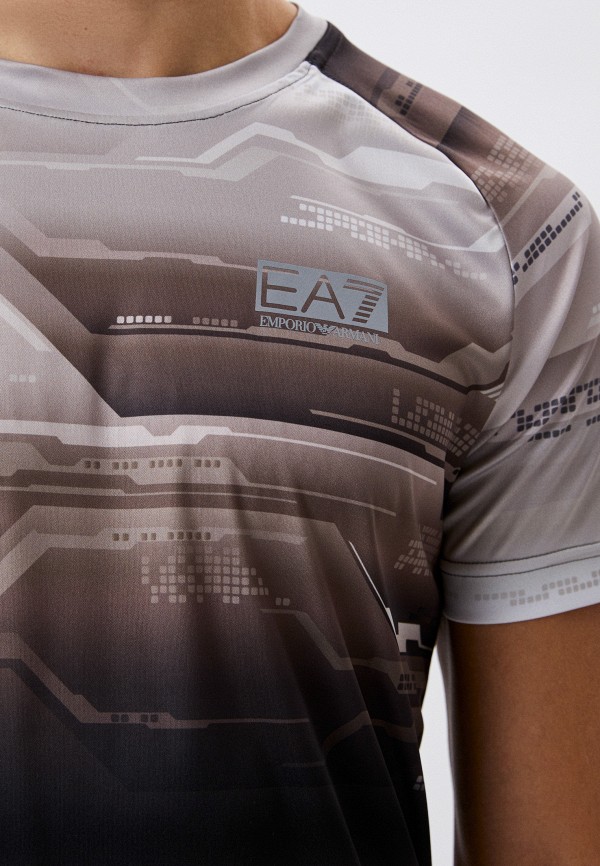 фото Футболка спортивная ea7