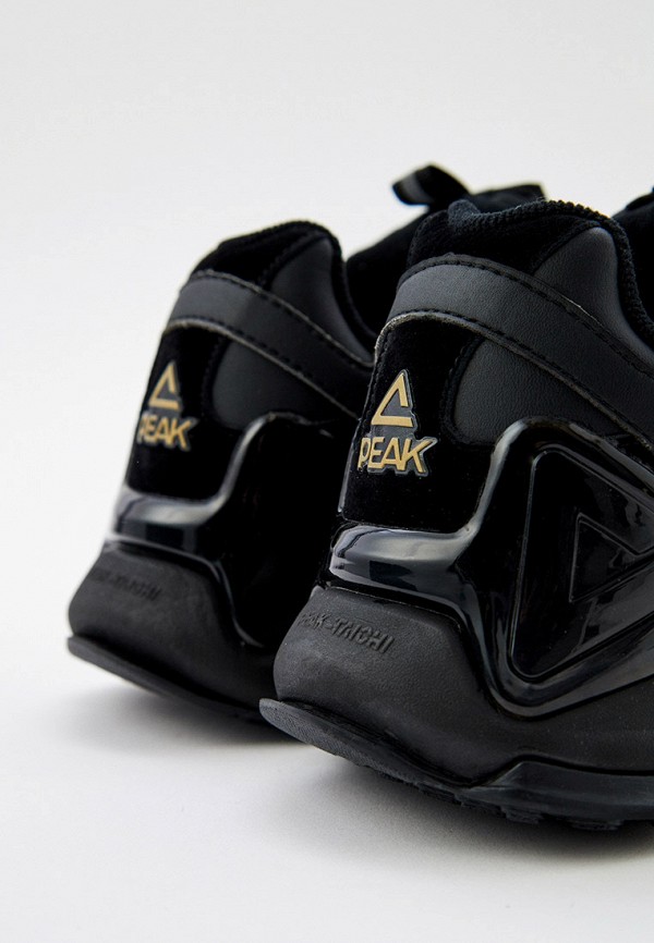 фото Кроссовки peak