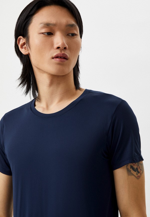 фото Футболка спортивная uniqlo