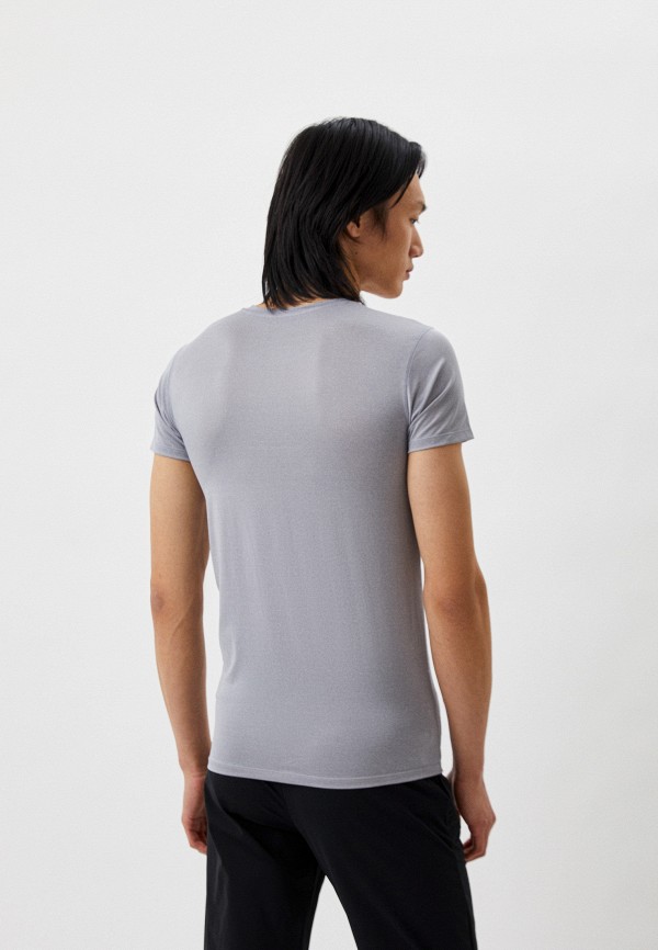 фото Футболка спортивная uniqlo