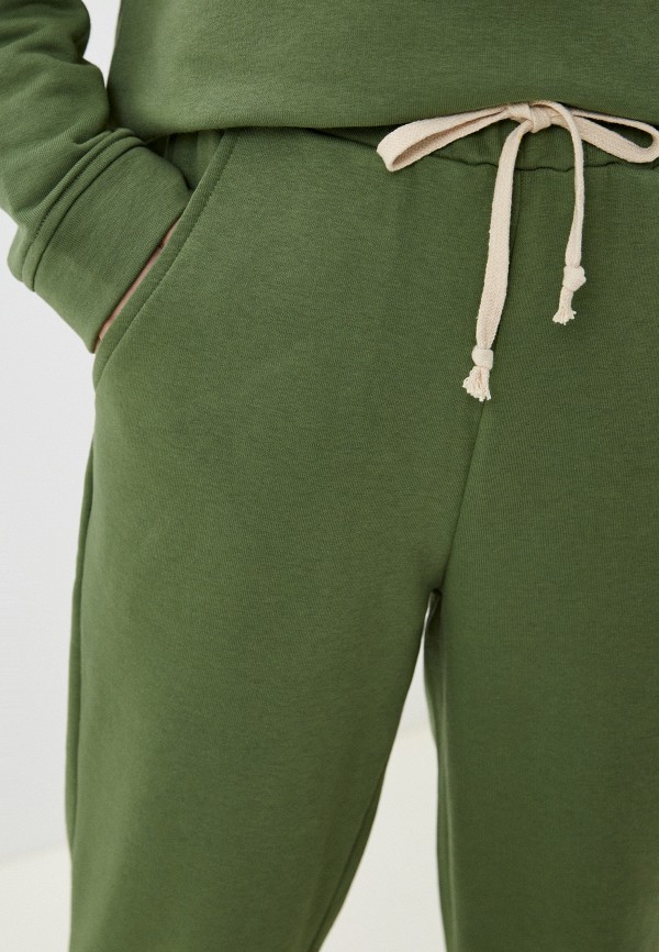 фото Костюм спортивный keep walking