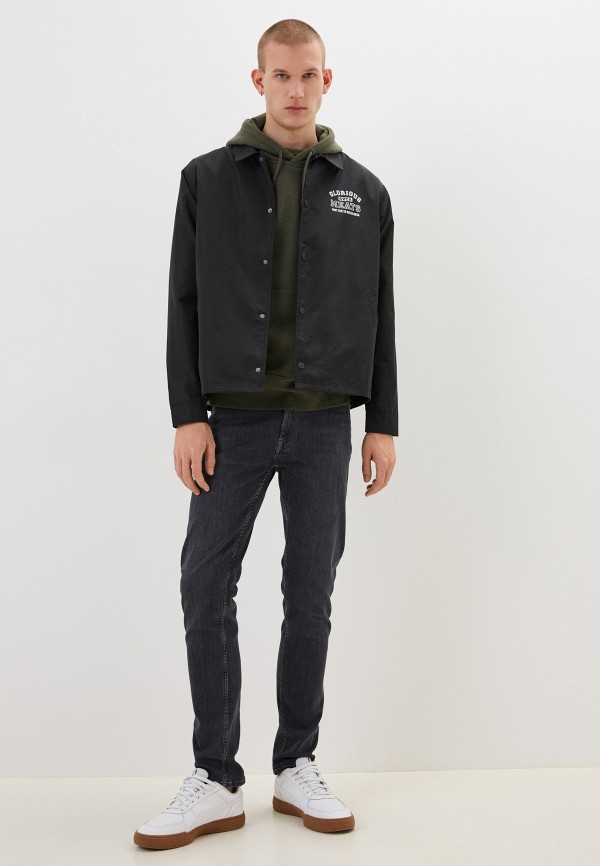 фото Ветровка rvca