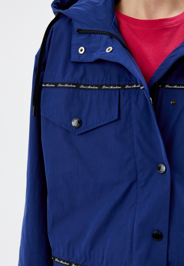 фото Ветровка love moschino