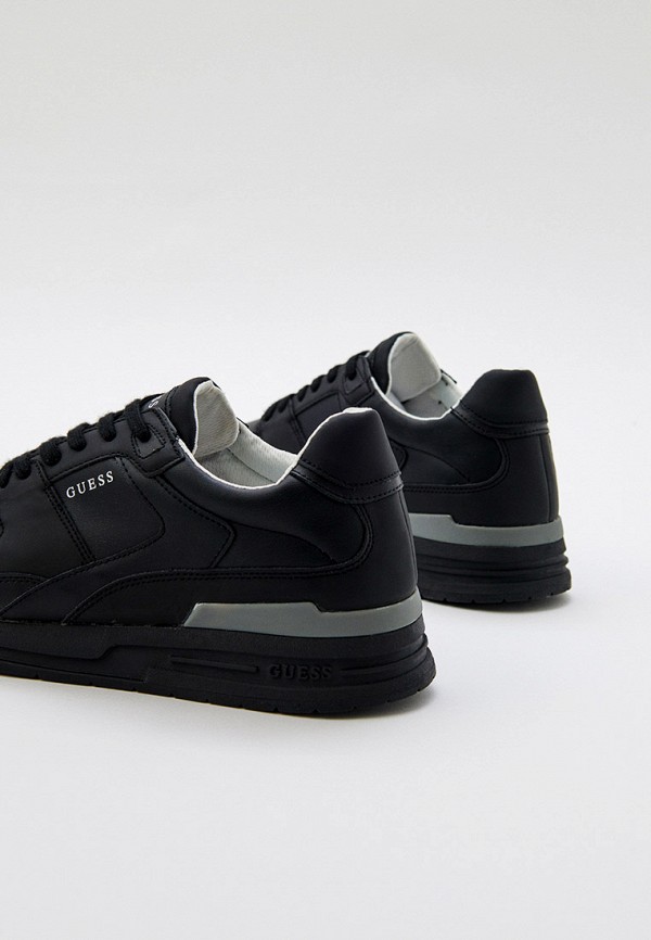 фото Кроссовки guess