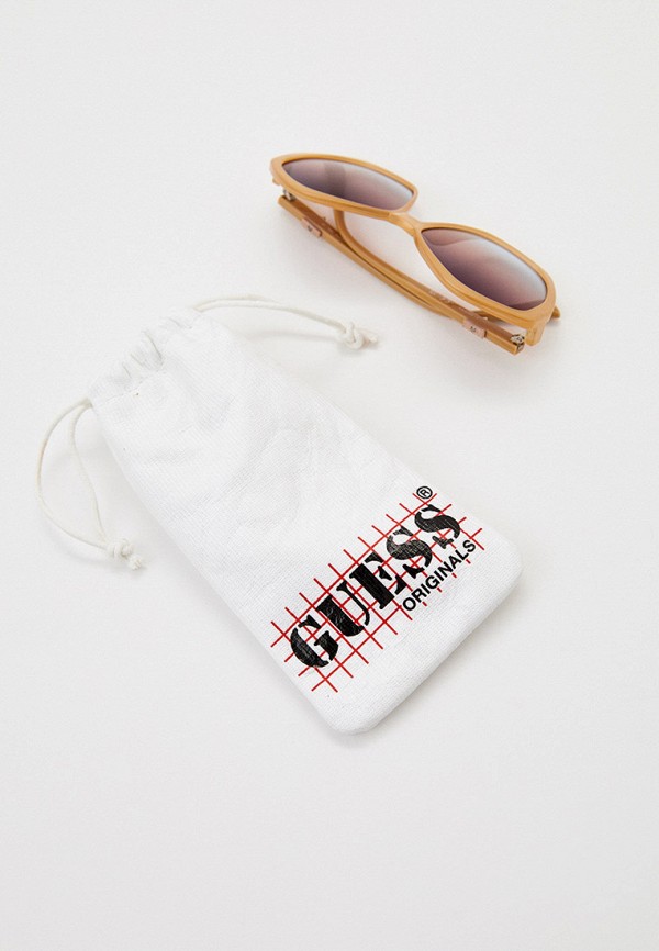 фото Очки солнцезащитные guess