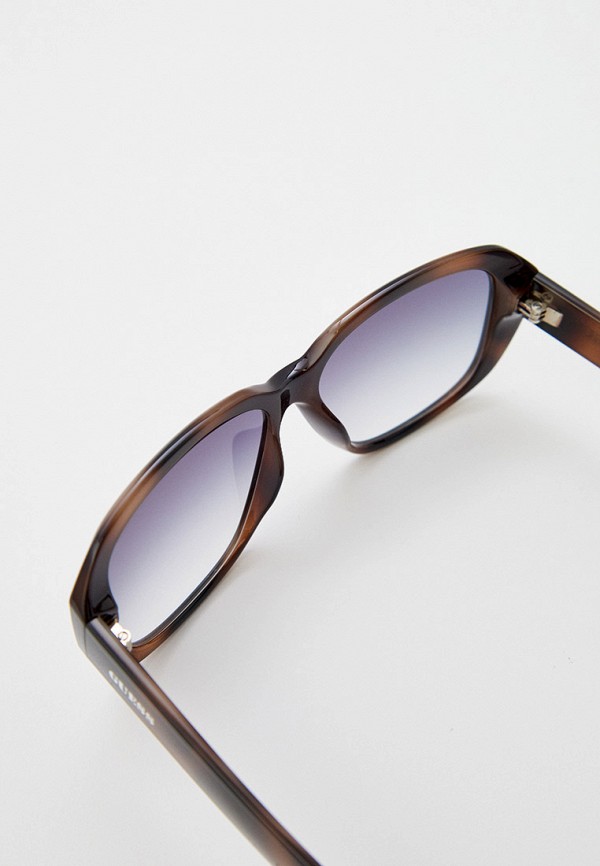 фото Очки солнцезащитные guess