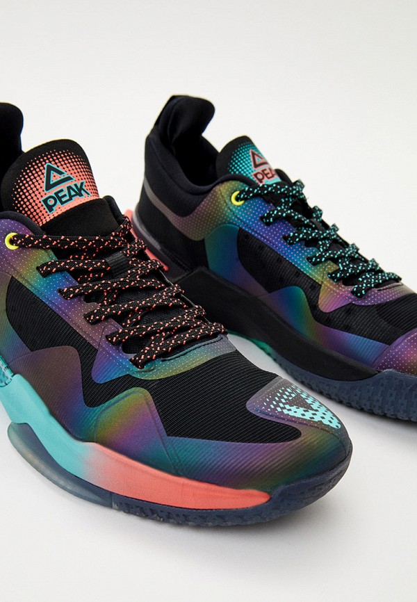 фото Кроссовки peak