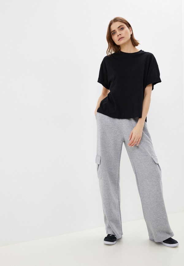 фото Брюки спортивные moona store