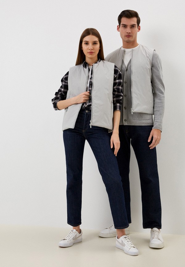 фото Жилет утепленный shu