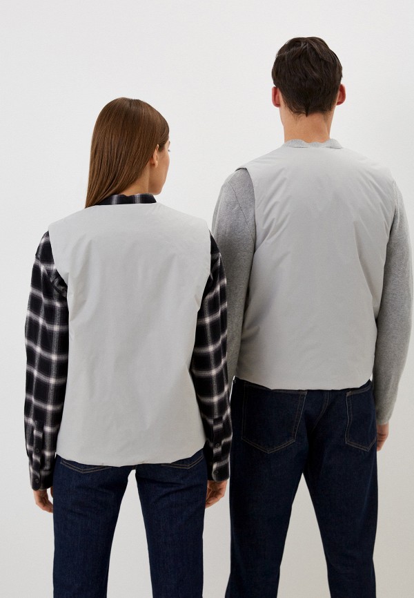 фото Жилет утепленный shu