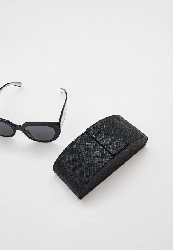 фото Очки солнцезащитные prada