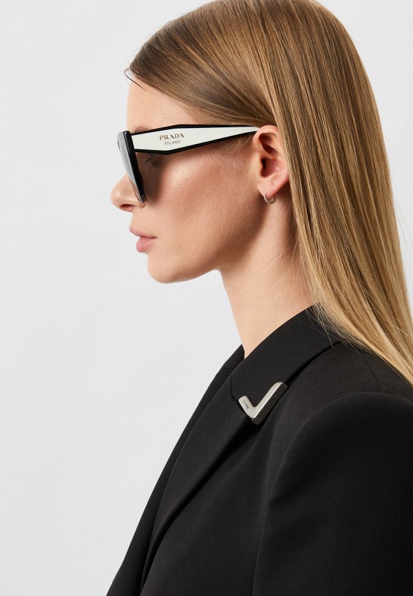 фото Очки солнцезащитные prada