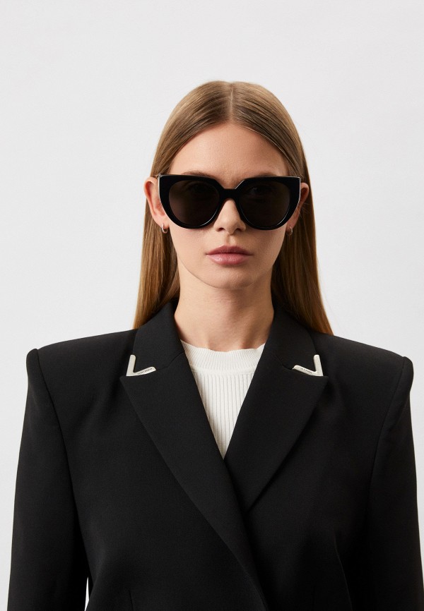 фото Очки солнцезащитные prada