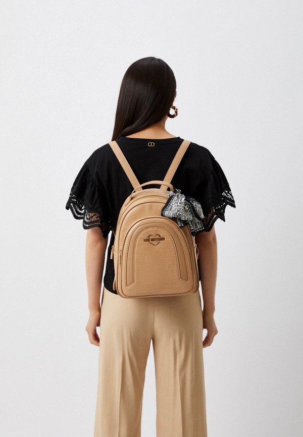 фото Рюкзак и платок love moschino