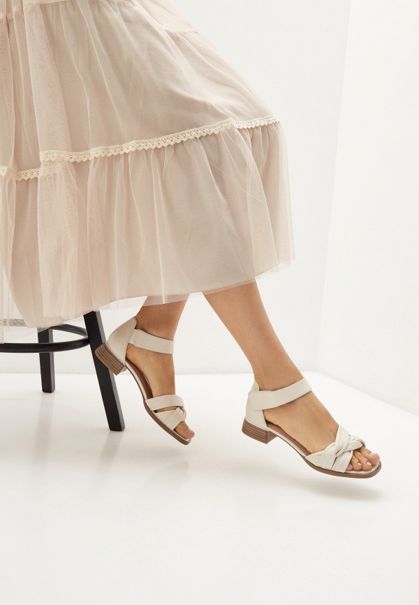 фото Босоножки caprice