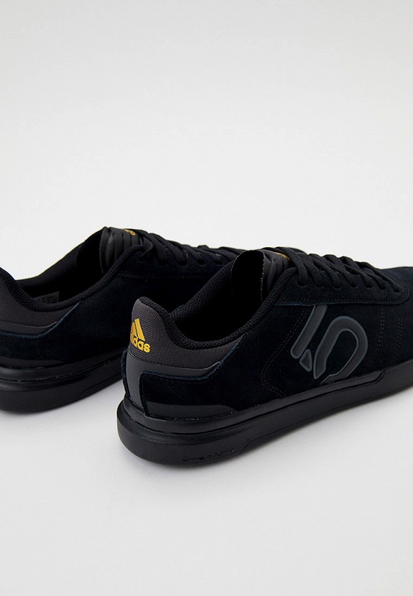 фото Кроссовки adidas