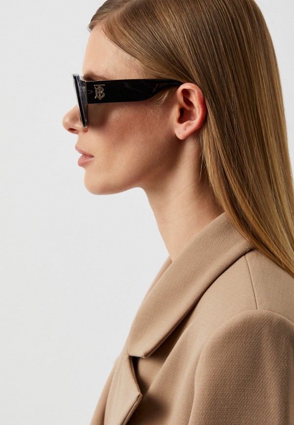 фото Очки солнцезащитные burberry